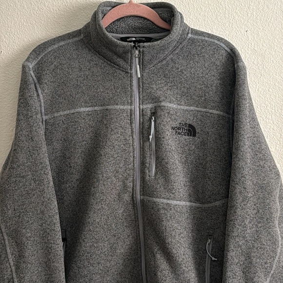 The North Face Men’s Full Zip Fleece Jacket - Picture 3 of 7